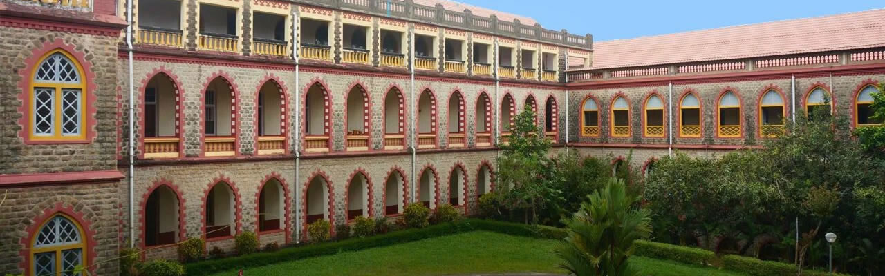 teachers-mangalapuzha